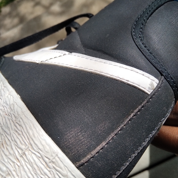 Nike sneakers Lady legends crew Size 12 - Picture 4 of 9